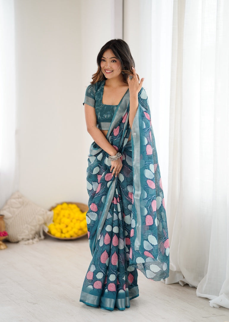 Refreshing Morpich Lilan Patta Printed Saree with Matching Blouse